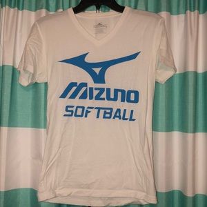 Mizuno softball shirt